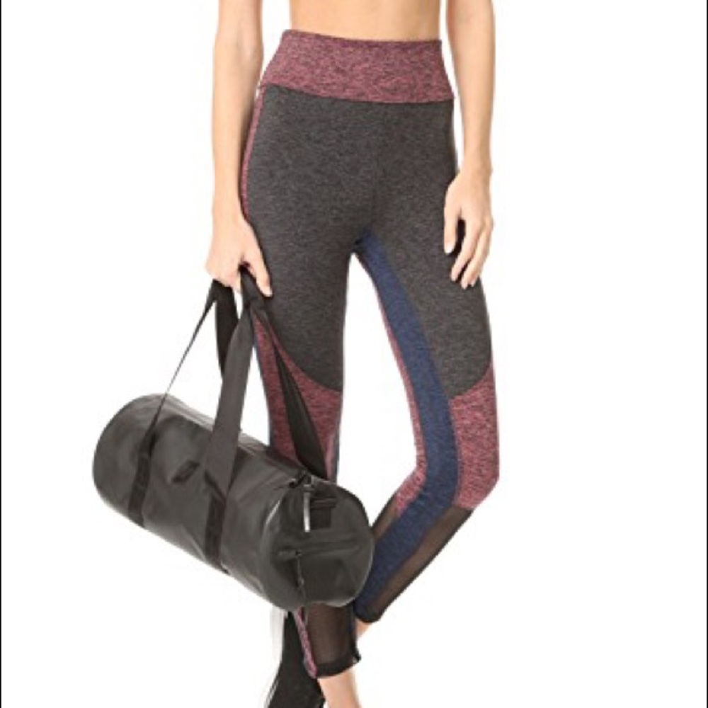Workout leggings with sports bra